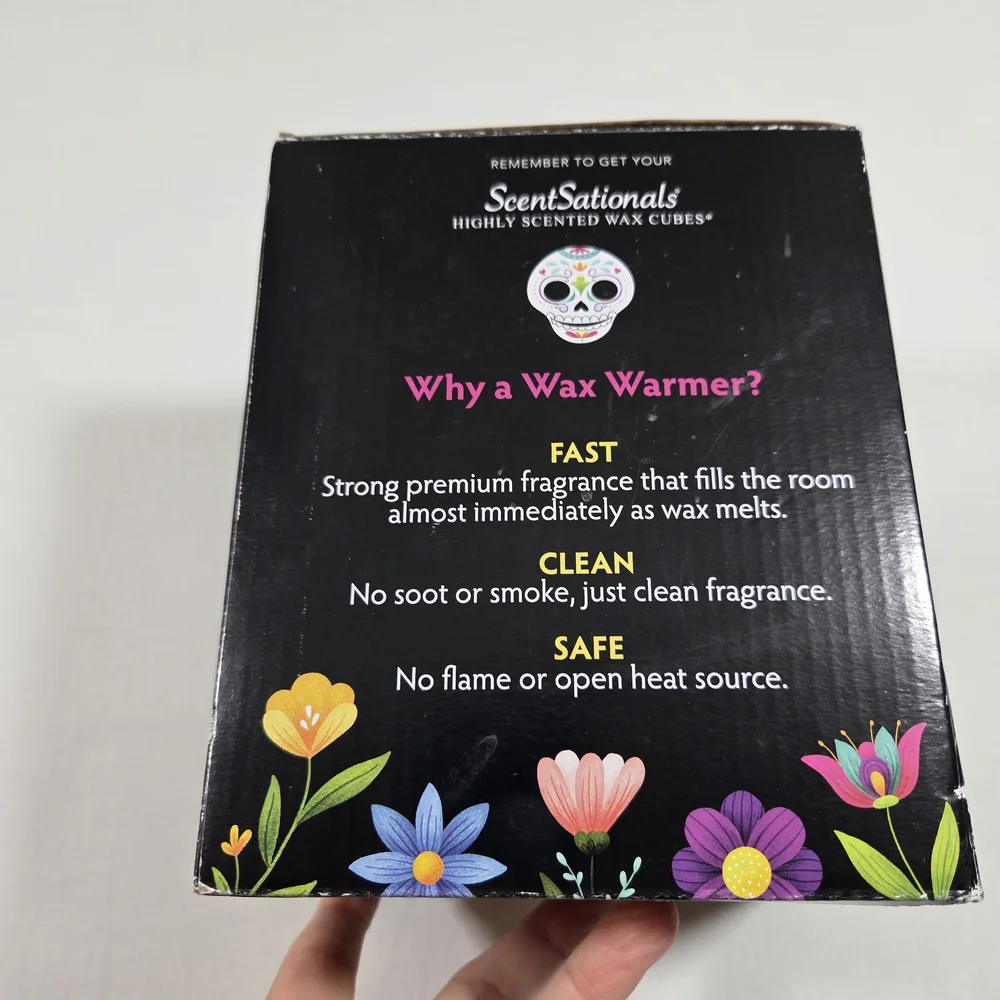 ScentSationals Rosa Skull Wax Warmer - Black and White Full Size Fragrance Melts - Picture 3 of 5